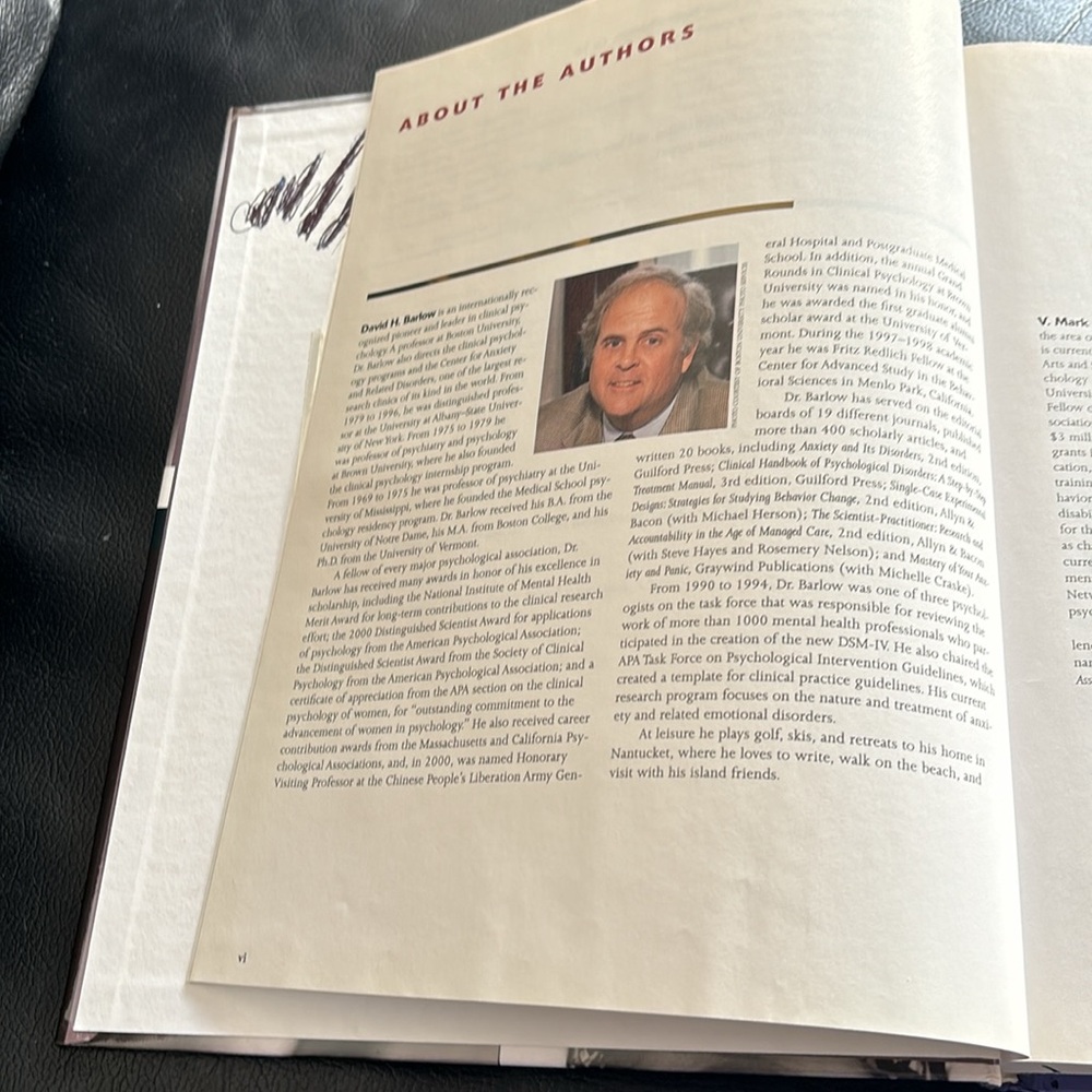 PSYCHOLOGY BOOK - Picture 4 of 12